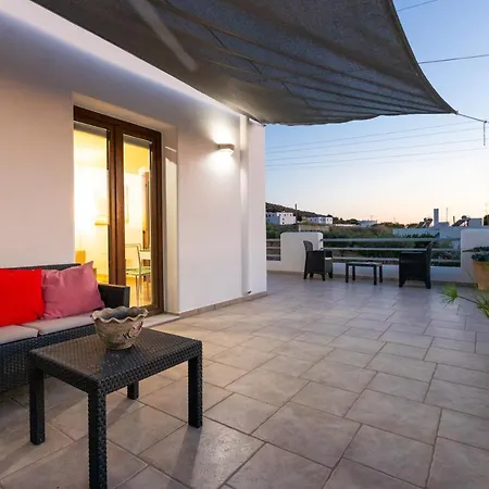 Holiday home Ideal Traditional Island Home!! Parikia (Paros)